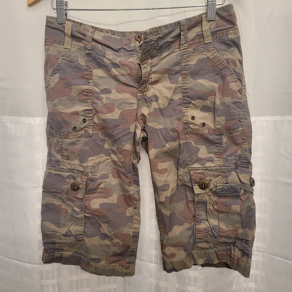 Capris